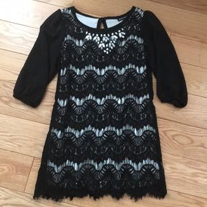 Black and white lace dress size 7